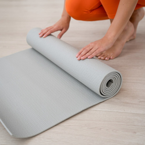 Коврик для йоги и фитнеса 173х61см серый